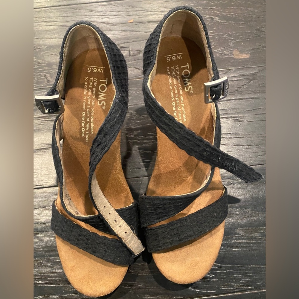 Toms Clarissa Cork Wedges - Black - 6.5 - EUC